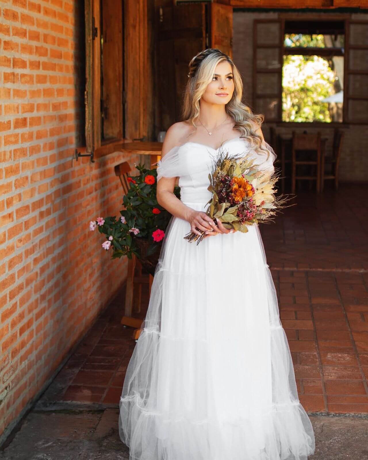 Meiga Moça sobre mim